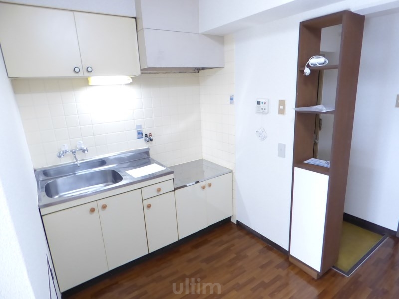 キッチン　他の部屋の写真です。