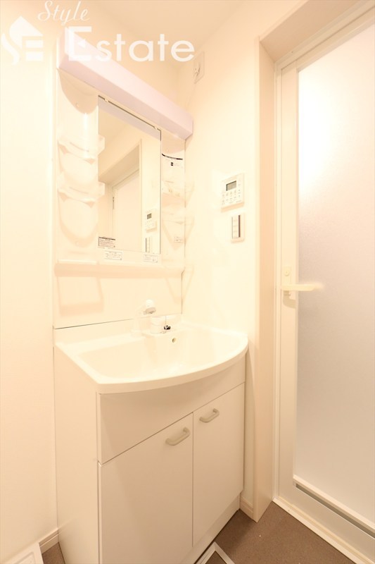 洗面設備　同仕様写真