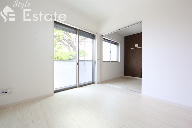 居室・リビング　同仕様写真