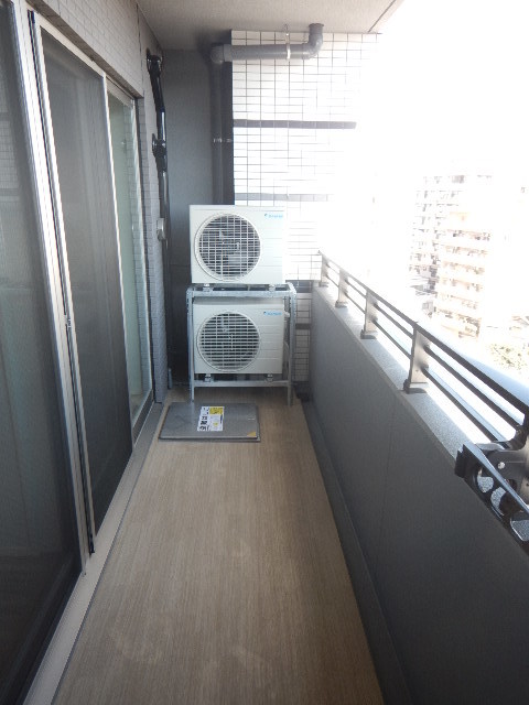 バルコニー　開放的で明るい空間を演出してくれるバルコニーです