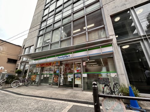 コンビニ　ファミリーマート（コンビニ）まで360m