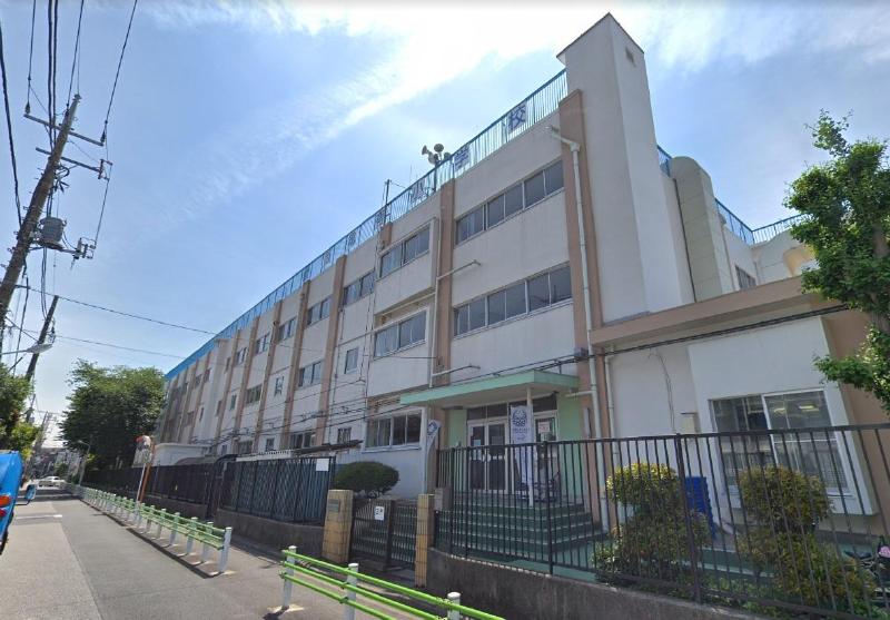 小学校　葛飾区立西亀有小学校（小学校）まで100m