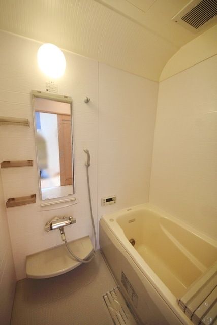 バス・シャワールーム　★見学希望等はタウンハウジング中央林間店までお気軽に♪★