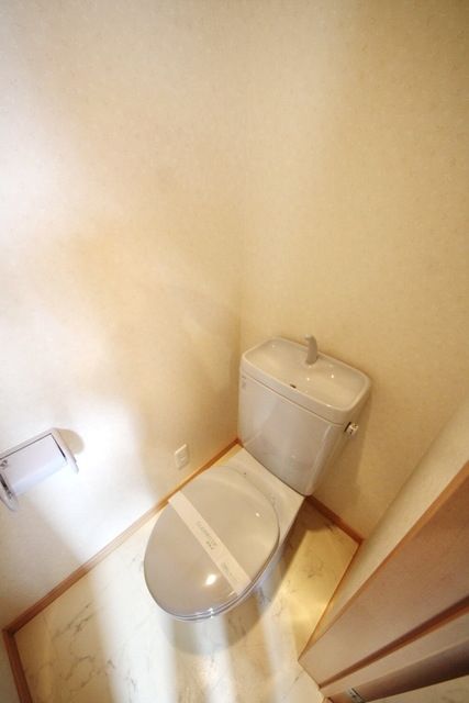 トイレ　★見学希望等はタウンハウジング中央林間店までお気軽に♪★