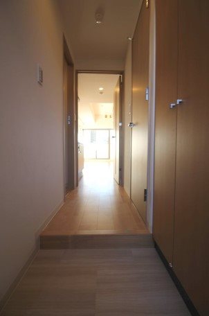 玄関　★見学予約受付中★