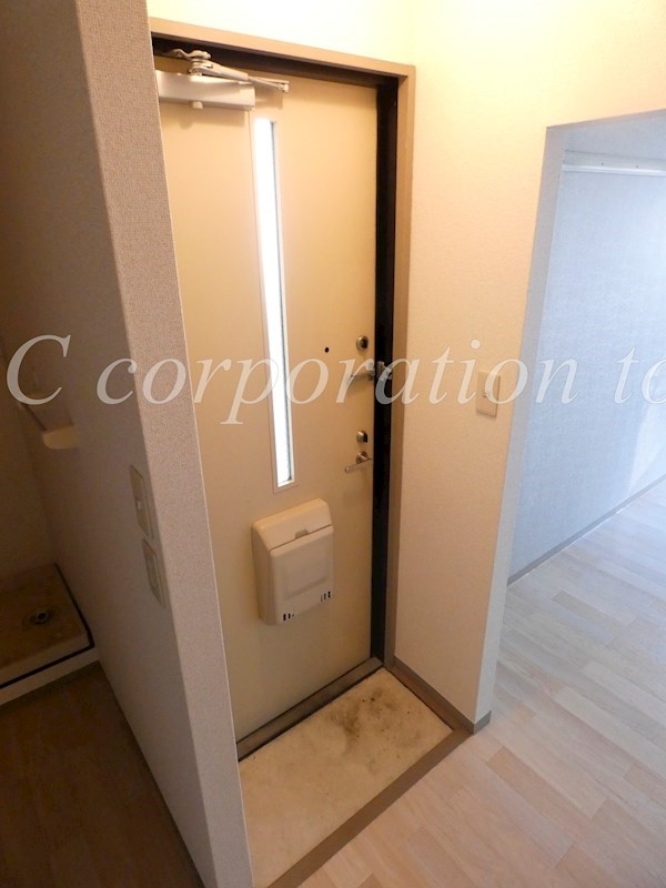 玄関　参考写真