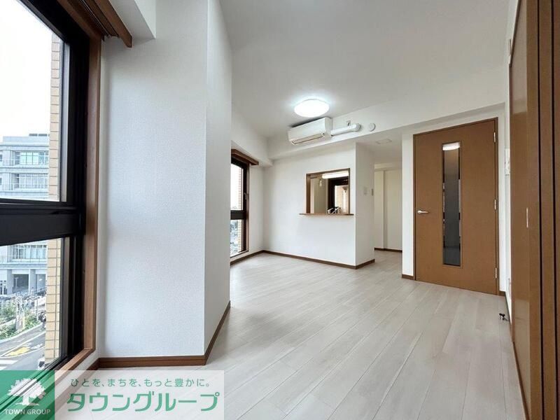 居室・リビング　※別部屋参考写真