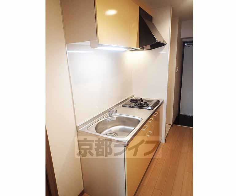 キッチン　コンロ付きのキッチンです。