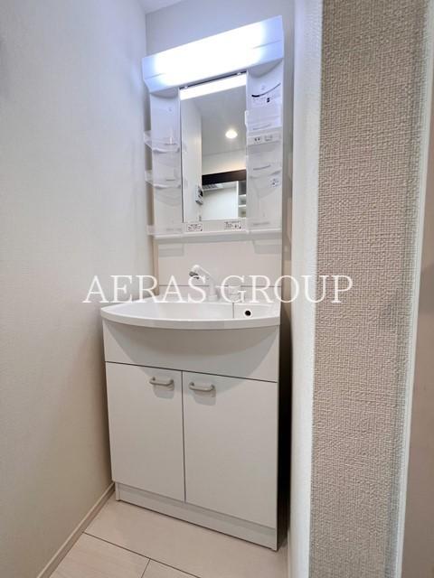 洗面設備　同仕様参考写真