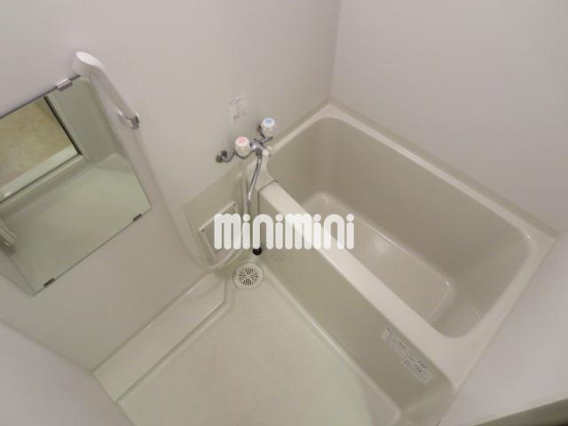 バス・シャワールーム　一日の疲れを癒すバスルームです