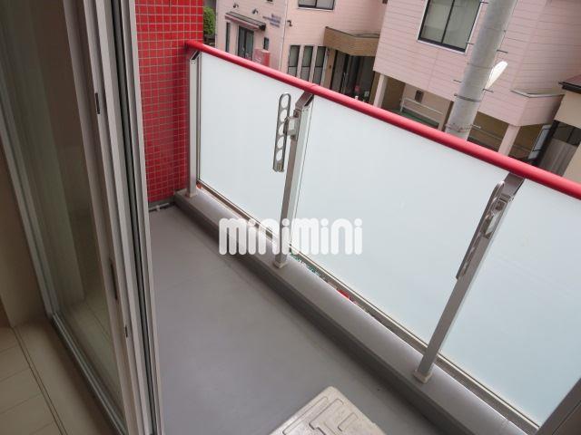 バルコニー　こちらのお部屋のベランダです