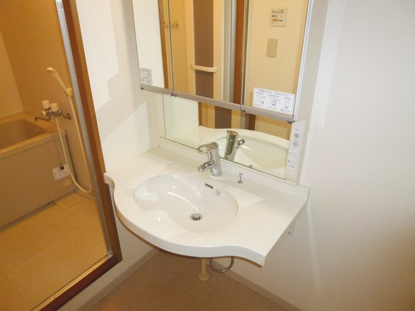 洗面設備　洗面化粧台あり！