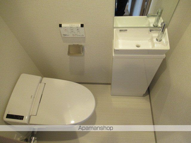 エムレジデンス中野坂上のトイレ写真