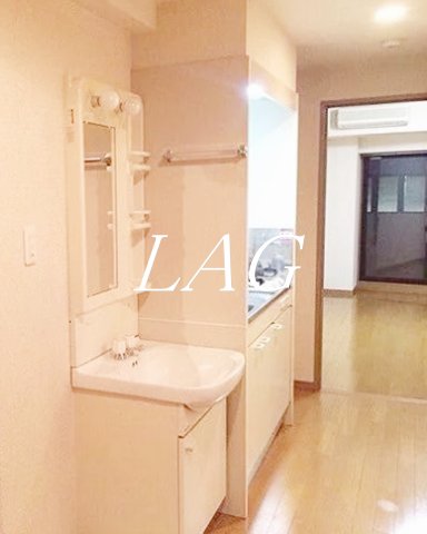 洗面設備　洗面台です。