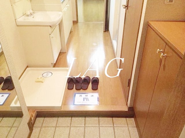 玄関　玄関です。