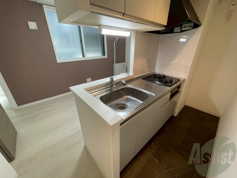 キッチン　システムキッチンで楽しくお料理できそうですね！