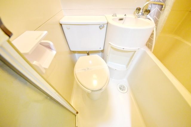 トイレ　タウンハウジング府中店まで