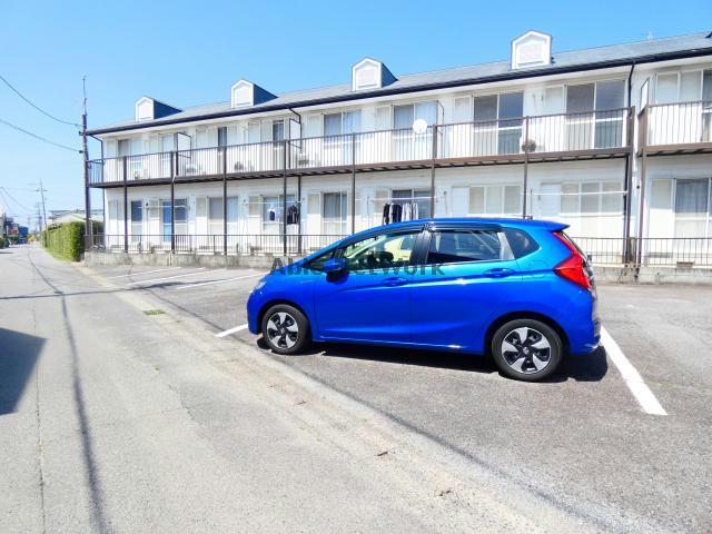 駐車場　駐車場