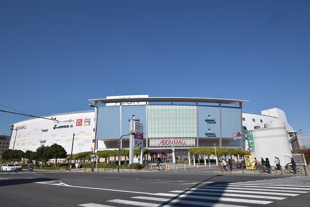 スーパー　イオン　鶴見緑地店（スーパー）まで460m