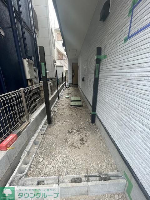 エントランス　バルコニー