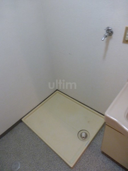 その他　洗濯機置場