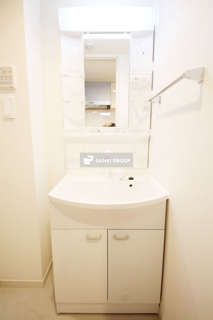 洗面設備　同仕様