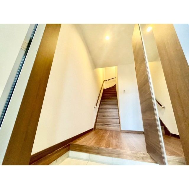 玄関　※同シリーズの他物件