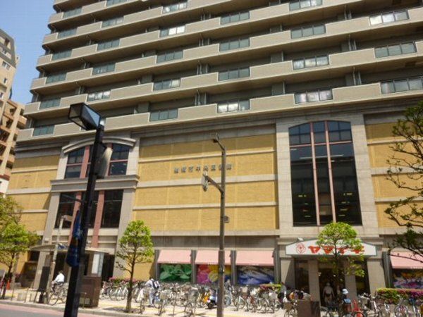 図書館　船橋市中央図書館（図書館）まで614m
