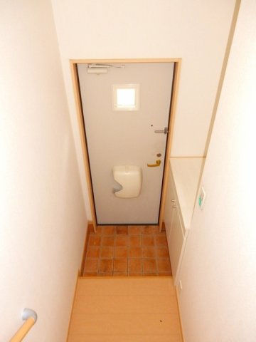 玄関　落ち着いた玄関です