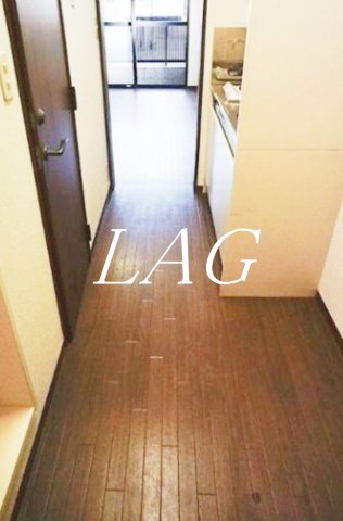 玄関　玄関です。