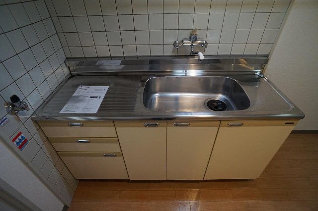 キッチン　※同建物・別物件の写真です