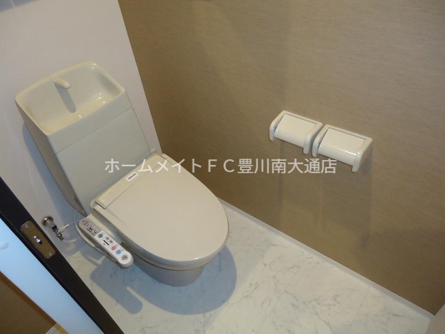 トイレ　イメージ