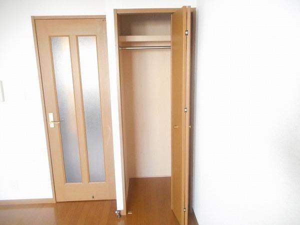 収納　洋室クローゼット！