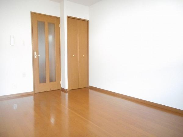 その他部屋・スペース　明るい洋室！