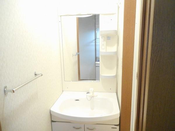 洗面設備　独立洗面台！