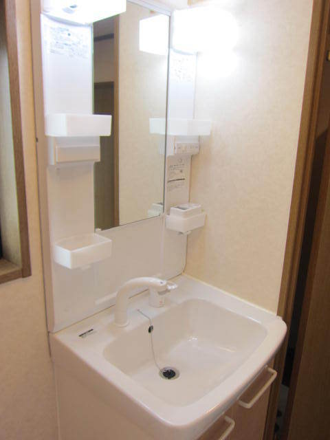 洗面設備　洗髪洗面化粧台