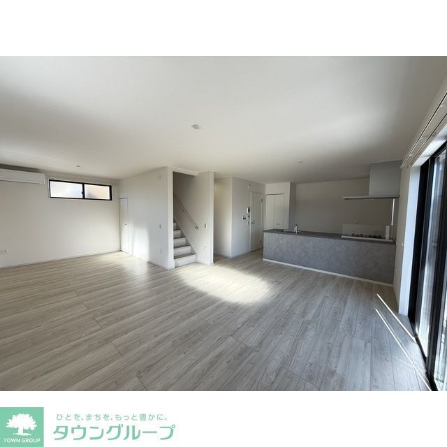 居室・リビング　★お部屋探しは株式会社タウンハウジング東京まで★