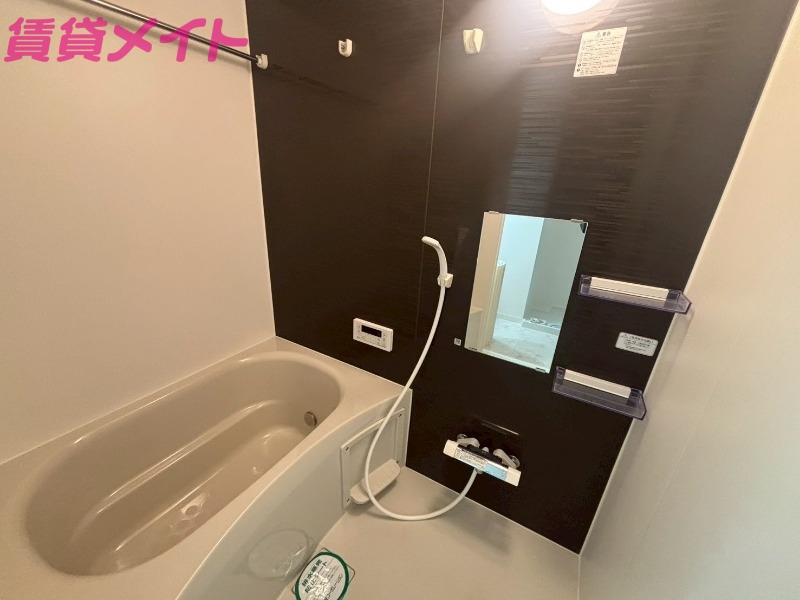 バス・シャワールーム　同型参考写真