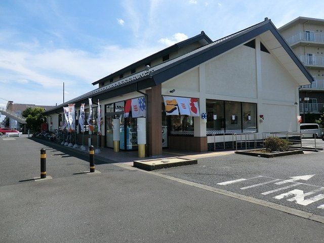 飲食店　かっぱ寿司 草加店（飲食店）まで614m
