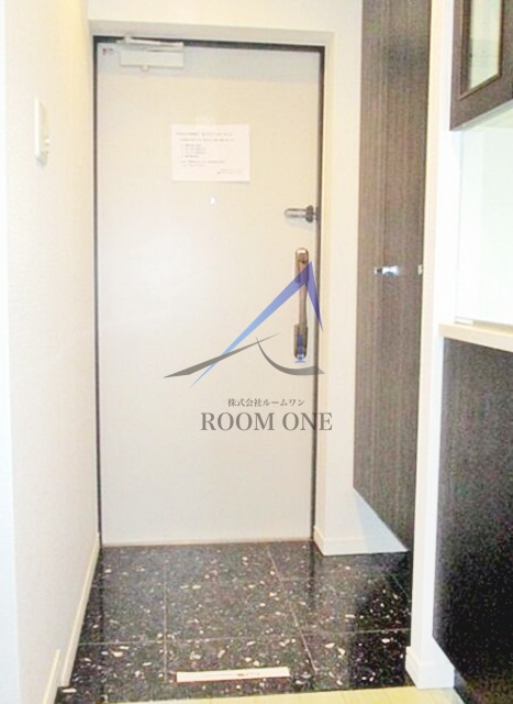 玄関　玄関です。