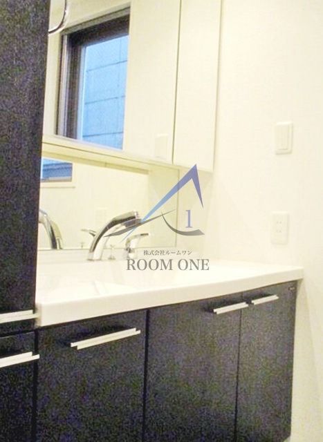 洗面設備　洗面台です。