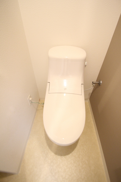 トイレ　同間取の別室参考写真です。