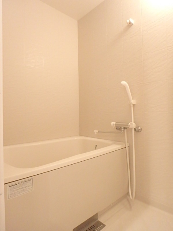 バス・シャワールーム　図面と現状に相違がある場合には現状を優先