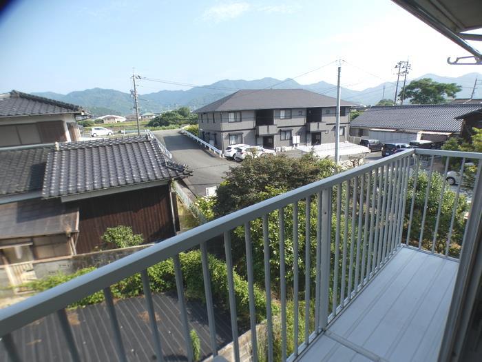 バルコニー　他室参照(反転)