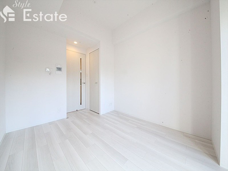 居室・リビング　内装