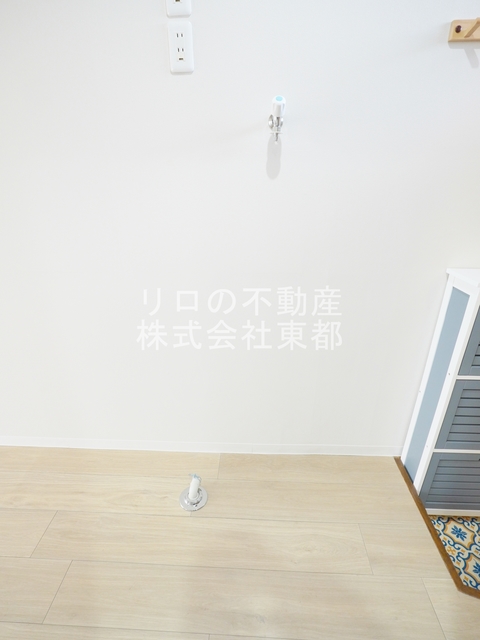 その他　洗濯機置き場は室内にあるので雨に濡れる心配はありません。