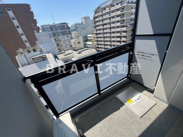 バルコニー　陽当たり良好なバルコニーです