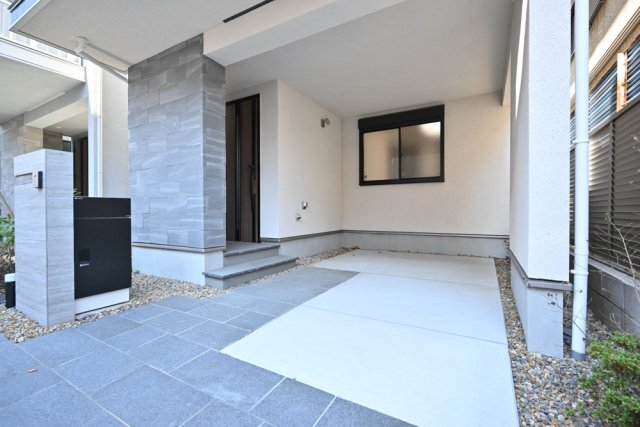 駐車場　車をお持ちの方に嬉しい駐車場付きの物件です