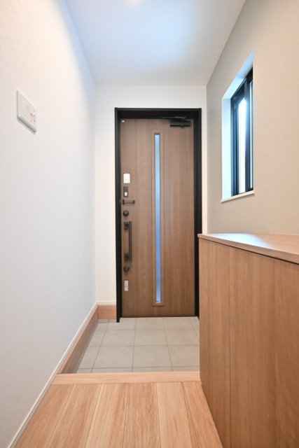 玄関　シンプルで使いやすい玄関です