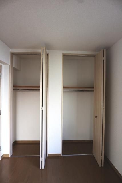 収納　★広々とした収納★